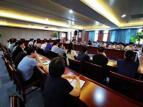 2019.7.17我院迎來市級公立醫(yī)院績效考核“年中大考”.jpg 2019.7.17我院迎來市級公立醫(yī)院績效考核“年中大考”.jpg